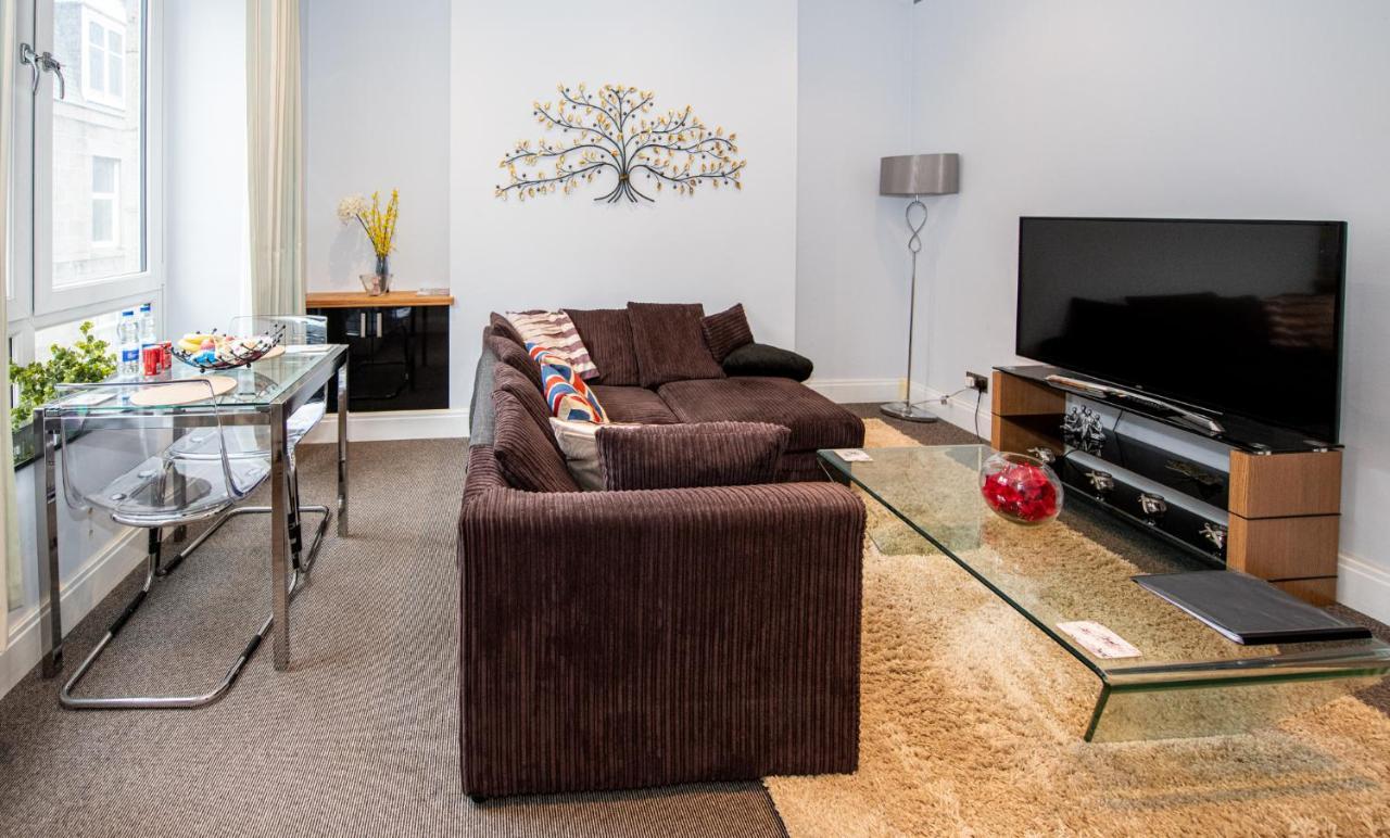 Jay'S Apartment 애버딘 외부 사진